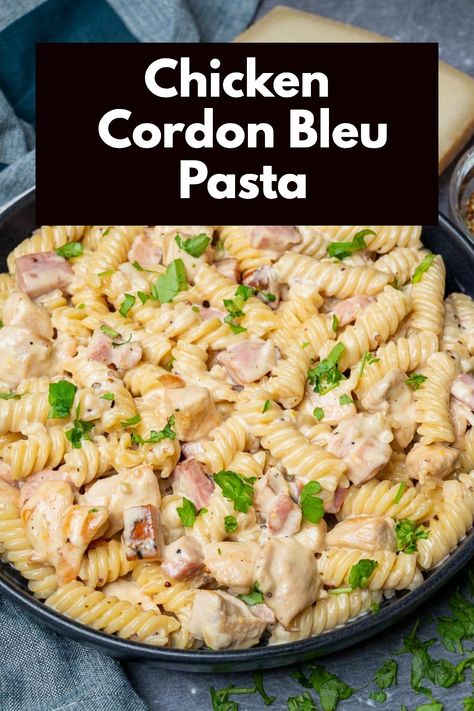 Ever tried Chicken Cordon Bleu in pasta form? It's like a warm hug on a plate. Trust me, you'll want to make this one again and again. Chicken Cordon Bleu Lasagna, Cordon Bleu Pasta, Blue Pasta, Chicken Cordon Bleu Pasta, Ham Leftovers, Vegetarian Lasagne, Cordon Blue, Creamy Pasta Dishes, Best Pasta Recipes