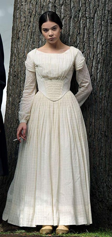 Dickinson Emily Dickson, Emily Dickinson, Hailee Steinfeld, Costume Outfits, Costume Design, Serie Tv, Amazing Women, Insta Fashion, Diva