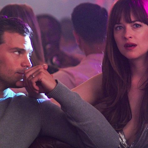 50 Shades Freed, He Looks At Her, Christian Gray Fifty Shades, Christian Grey Jamie Dornan, Dakota Johnson Style, Fifty Shades Movie, Fifty Shades Freed, The Way He Looks, Couples Vibe