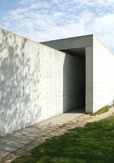 Koshino House, Tadao Ando Architecture, Concrete Architecture, Tadao Ando, Concrete Building, Brutalist Architecture, Residential Complex, Alvar Aalto, Japanese Architecture