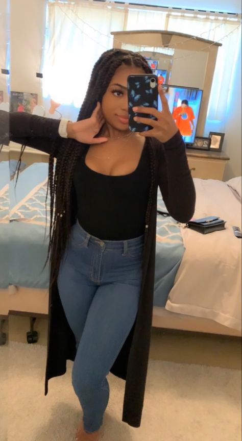 Cardagins Outfit Black Women, School Outfits Black, Cute Simple Date Outfits, School Baddieoutfits, Back To School Outfits Black Women, Casual Birthday Dinner Outfit, Cute Easy Outfits, Valentines Date Outfit, Mode Zara