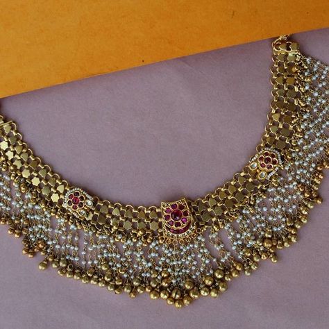 Fine Jewelry Necklace, Bridal Jewelry Vintage, Antique Jewellery Designs, Jewelry Set Design, Gold Necklace Indian Bridal Jewelry, Antique Bridal Jewelry, Antique Jewelry Indian, Indian Jewellery Design Earrings, Pearl Jewelry Wedding