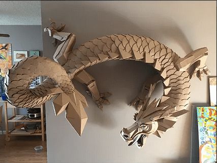 Cardboard Design Projects, Diy Dragon Head Cardboard, Cardboard Art Projects High School, Diy For School Projects, Cardboard Dragon Head Template, Cardboard Paper Crafts, Cool Things To Make With Cardboard, Diy Cardboard Dragon, Cardboard Snake