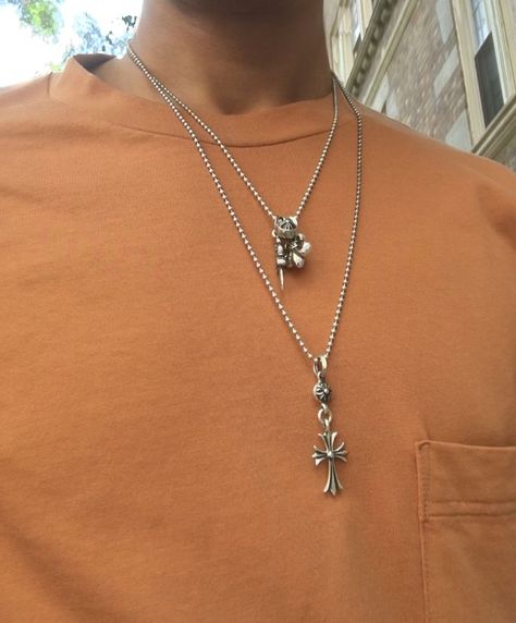 aagdolla chrome hearts chain. one ball ch cross, bs fluer charm, dagger charm. Chrome Hearts Chain, Chrome Hearts Jewelry, Dental Jewelry, Heart Cross Necklace, Jewellery Design Sketches, Indie Jewelry, Jewelry Accessories Ideas, Heart Chain, Funky Jewelry