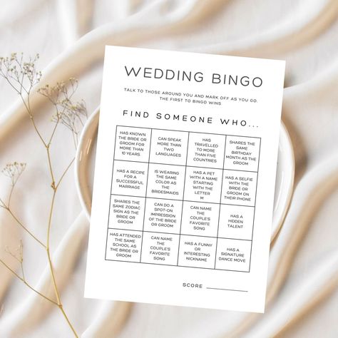 Wedding Bingo Printable Free, Wedding Reception Bingo, Wedding Bingo Game, Wedding Photo Bingo, Printable Wedding Games, Wedding Bingo, Reception Games, Wedding Reception Activities, Bingo Printable