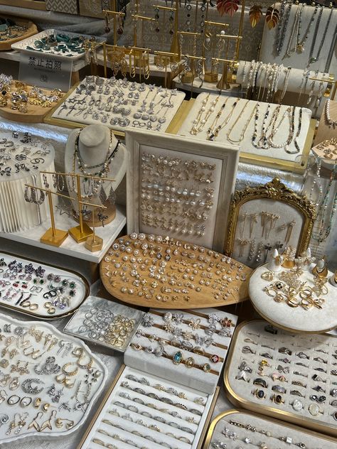 jewelry market Jewelry Maker Aesthetic, Equity Quotes, Maker Aesthetic, 2024 Recap, Jewelry Market, Jewellery Marketing, 2025 Vision, Jewelry Maker, Favorite Things