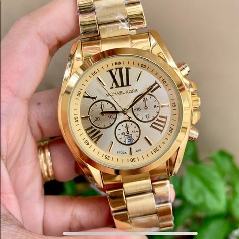 Gold Michael Kors mens watch Michael Kors Mens Watch, Michael Kors Mens, Gold Michael Kors Watch, Michael Kors Men, Chain Links, The Watch, Michael Kors Watch, Gold Watch, Apple Watch