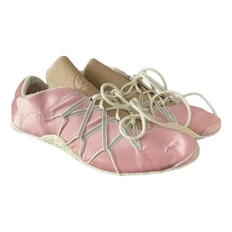 Puma Ballet Flats, Puma Lace Up Ballet Flats, Pink Leather Ballet Flats With Leather Sole, Ballet Sneakers, Luxury Pink Ballet Flats For Women, Pink Leather Ballet Flats, Luxury Pink Leather Ballet Flats, Flats For Women, Ballet Fashion