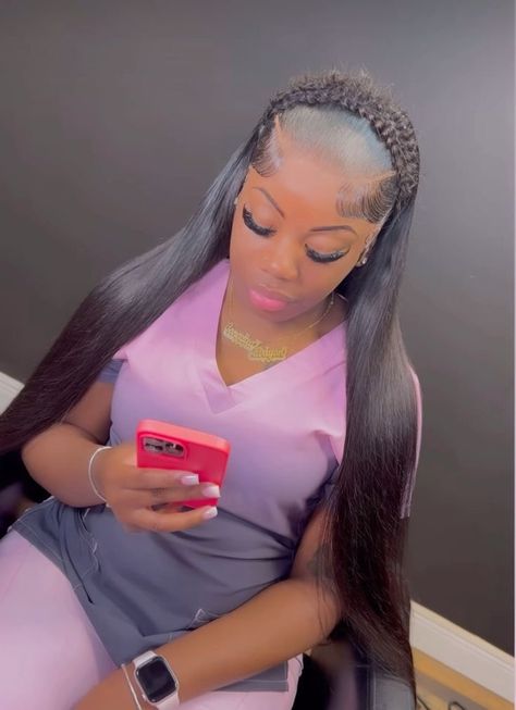 Halo Crown Hairstyles, Butterfly Style Hair, Butterfly Crown Braid, Bob Hairstyles Lace Wig, Trending Wig Hairstyles For Black Women, Butterfly Braid Wig Style, Crown Wig Hairstyles, Butterfly Braid Half Up Half Down, Straight Wig With Braid