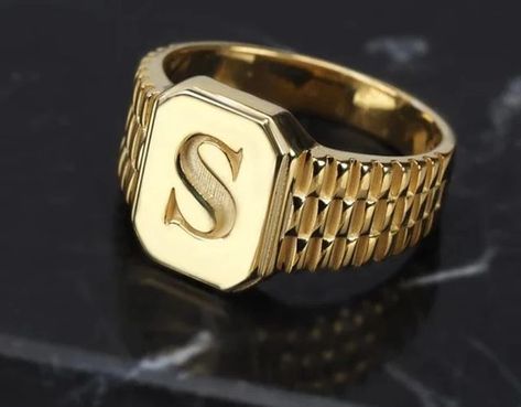 Letter Gold Ring For Men, Letter Rings Gold For Men, Gold Rings For Men Unique, Bengali Bangles, Men Gold Ring, Diwali Painting, Solomons Ring, Letter Rings, Mens Ring Designs