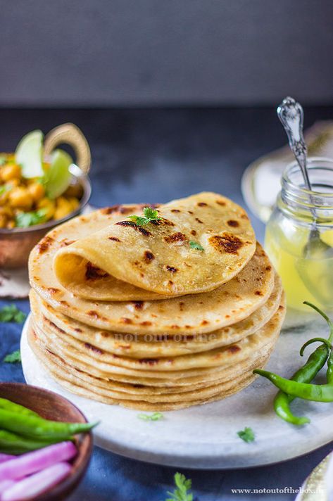 Parota & Chana Masala... #indianfood #bread #foodphotography #foodstyling #depthoffield #paratha #styling #photography #chana #curry Paratha Photography, Biryani Poster, Jam Photography, Heavy Meals, Indian Fast Food, Roti Canai, Indian Food Photography, Aloo Paratha, Kashmir Pakistan