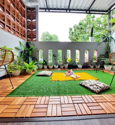 Ground Floor Balcony Ideas, Tyre Garden, Old Tyres, Tiles For Outdoor, House Renovation Design, Balcony Kitchen, Small Balcony Garden, Balcony Railing Design, Terrace Garden Design