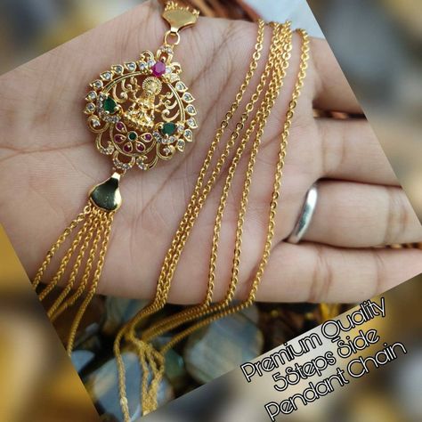 Chandramukhi Chain Designs, Pretty Gold Necklaces, Mangalsutra Design, Black Beads Mangalsutra, Black Beads Mangalsutra Design, Locket Ring, Gold Chain Design, Mangalsutra Designs, Bridal Gold Jewellery Designs