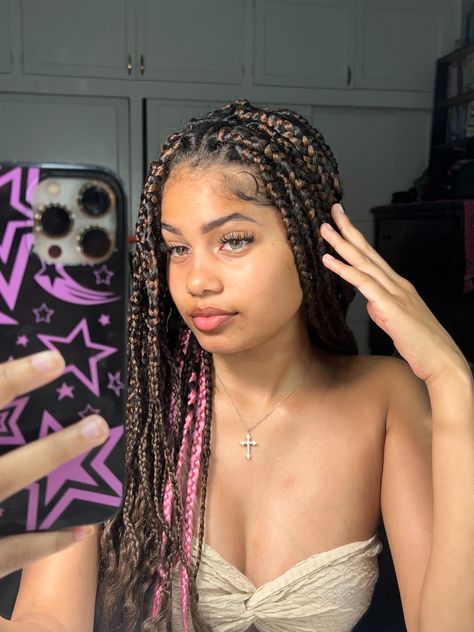 Spanish Girl, Catfish Girl, Hair Shrinkage, Short Box Braids Hairstyles, Short Box Braids, Curly Hair Styles Easy, Pics Ideas, Pretty Braided Hairstyles, Girls Braids