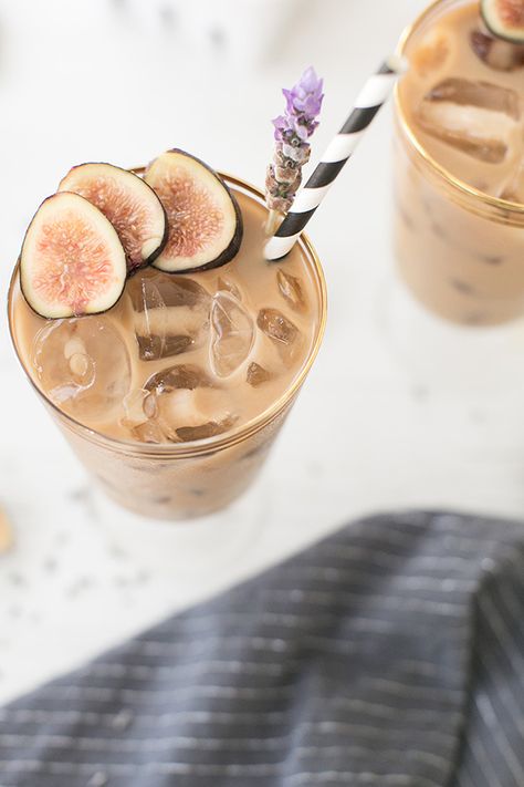 Snickerdoodle Coffee Recipe, Hazelnut Coffee Recipe, Coldbrew Coffee, Creme Brulee Desserts, Cold Brew Coffee Recipe, Cold Brew Recipe, Coffee Trailer, Entertaining Tips, Food Habits