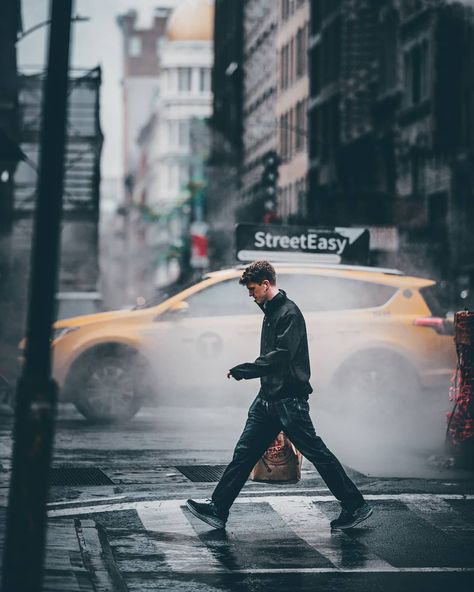 Photography Infographic, Wall Street Nyc, New York Rain, Rain Street, Street Photography Portrait, Street Photography People, Live Flowers, Environment Photography, City Rain