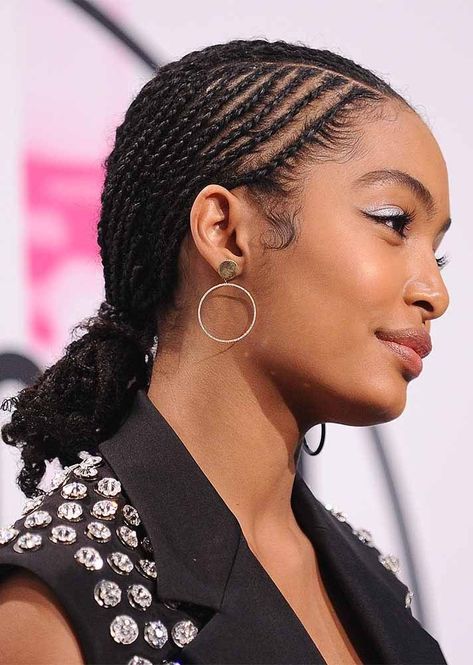 17 of Our Fav Yara Shahidi’s Braided Hairstyles | Un-ruly Yara Shahidi Braids, Trendy We Fryzurach, Blond Ombre, Yara Shahidi, Curly Haircuts, Pelo Afro, Cornrows Braids, Cornrow Hairstyles, Curly Hairstyles