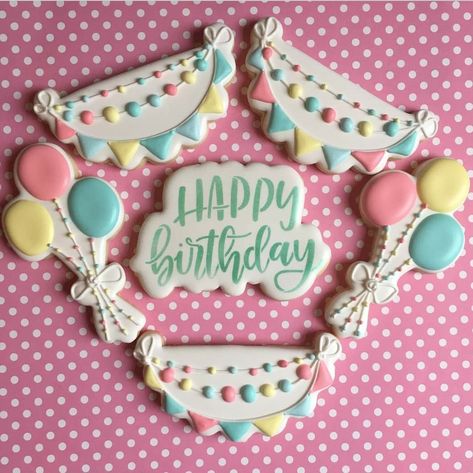 Tiny Treats, Baby Cookies, Fancy Cookies, Cookie Inspiration, Cookie Icing, 12th Birthday, Iced Cookies, First Birthday Cakes, Icing Cookies