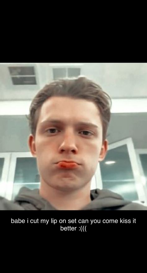 Tom Holland Snapchat, Avengers Snapchat, Marvel Snapchat, Sipder Man, Holland Girl, Best Marvel Characters, Tom Holland Zendaya, Tom Holland Imagines, Cute Relationship Texts