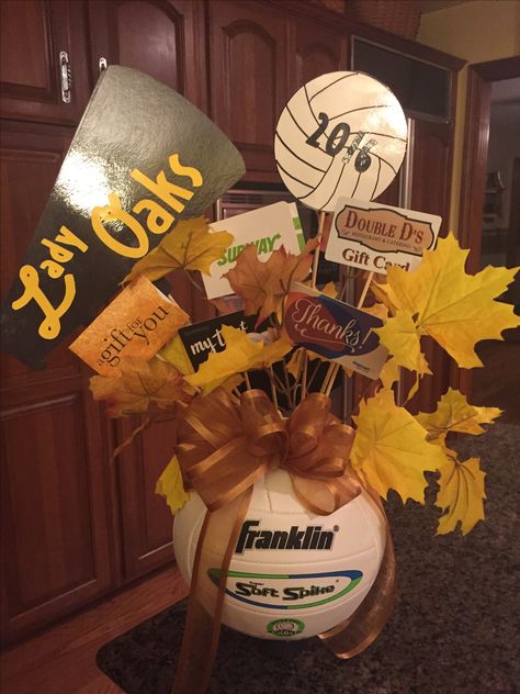 Volleyball Crafts, Volleyball Ideas, Volleyball Senior Night, Gift Card Bouquet, Senior Night Posters, Hoco Ideas, Parent Night, Senior Night Gifts, Spirit Gifts