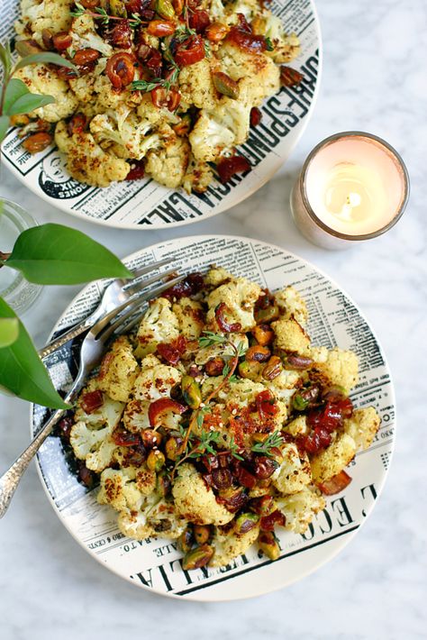 Image of za'atar roasted cauliflower with dates and pistachios. Stuffed Roasted Cauliflower, Savoury Date Recipes, Pistachio Dinner Recipes, Best Roasted Cauliflower Recipes, Zaatar Cauliflower, Aip Salad, Za'atar Recipe, Roasted Cauliflower Salad, Cauliflower Dishes