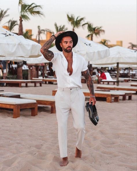 Wedding Guest Outfit Men, Male Wedding Guest Outfit, Beach Wedding Men, Cancun Outfits, Tulum Outfits, Beach Outfit Men, White Party Outfit, Mens Summer Fashion Beach, Party Outfit Men