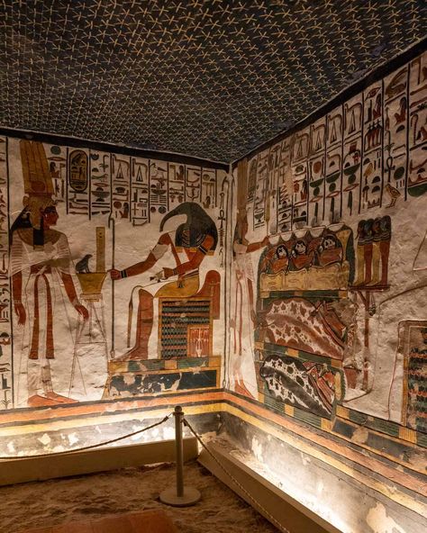 Inside the tomb of Queen Nefertari - Valley of the Queens, Egypt Tomb Of Nefertari, Tomb Of Queen Nefertari, Nefertiti Tomb, Egyptian Empire, Cities Aesthetic, Egypt Tomb, Rameses Ii, Queen Nefertari, Archeological Sites