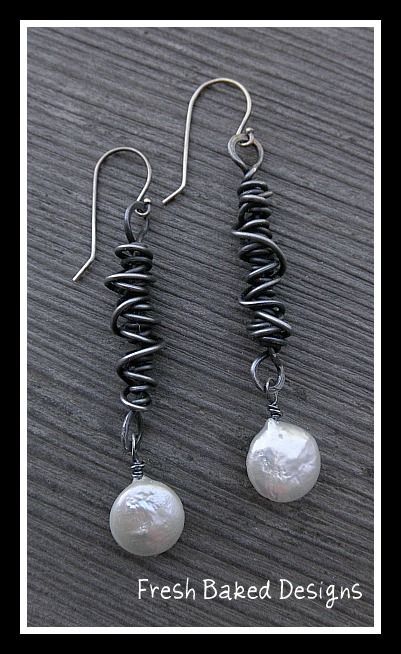 . Real Steel, Jewelry Techniques, Earrings Inspiration, Work Jewelry, Wire Wrapped Earrings, Hugh Jackman, Diy Schmuck, Hardware Store, Wire Earrings