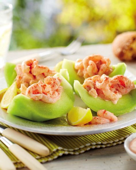 Galia Melon with Prawns - ALDI UK Melon Starter, Prawn Starters, Dinner Party Recipes, All Recipes, Xmas Food, Starters Recipes, Entree Recipes, Party Food, Potato Salad