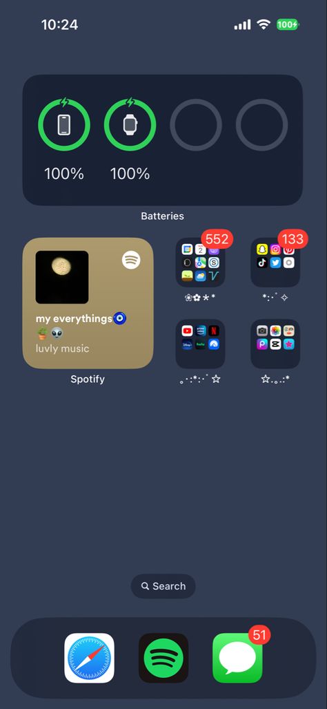 Homescreen Layout Normal Apps, Minimal Iphone Homescreen Layout, Ios 17 Home Screen Ideas, Wallpaper Phone Aesthetic, Ios Organization, Iphone Tutorial, Phone Apps Iphone, Future Iphone, Ios App Iphone