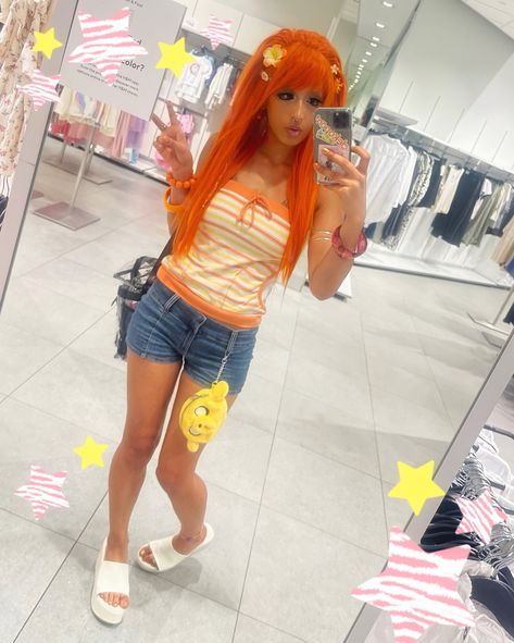 finally posting these hehe ☆*:.｡. o(≧▽≦)o .｡.:*☆ just a #causal lewk to get boba and go to mall lel lenses from @pinkyparadisedotcom ! #gyaru #gaijingyaru #ganguro #ギャル Mamba Gyaru Outfit, Gyaru Manba Outfits, Ganguro Gyaru Outfit, Orange Gyaru, Yamamba Gyaru, Manba Gyaru Outfits, Banba Gyaru, Single Person Poses, Valerie Gray