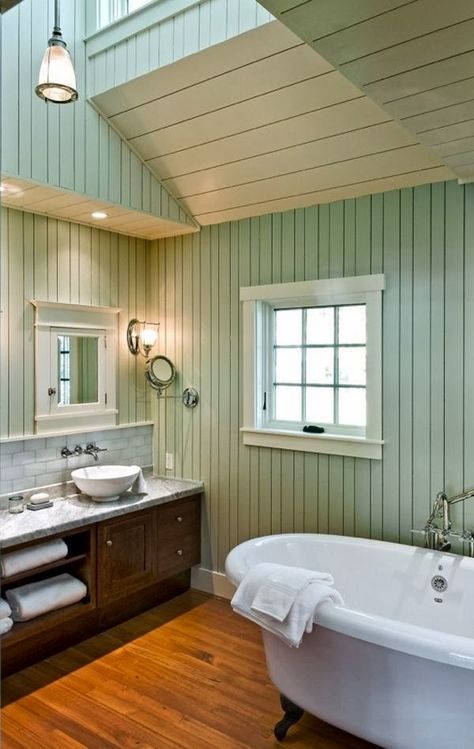 FRENCH COUNTRY COTTAGE: Knotty pine love Beach Style Bathroom, Painting Wood Paneling, Pine Walls, House Of Turquoise, Beach Theme Bathroom, Cottage Bathroom, Decor Baie, Beach Cottage Style, Bohol