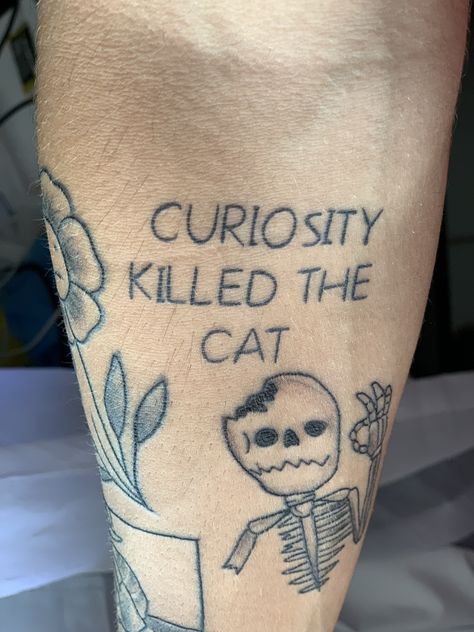 curiosity killed the cat Curiosity Tattoo, Skin Pictures, Face In Hole, Curiosity Killed The Cat, Cat Tattoo Designs, Stick And Poke, Tattoo Inspo, Cat Tattoo, Geometric Tattoo