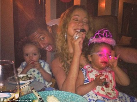 . Mariah Carey Kids, Easter With Kids, Mariah Carey Nick Cannon, Dream Lover, Nick Cannon, Debbie Gibson, Hip Hop And R&b, Perez Hilton, Gossip News