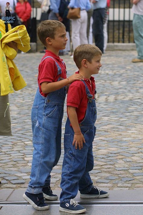 Boys In Overalls, Kids Dungarees, Kids Overalls, Boy Cuts, Male Photography, Human Male, Dungarees, Denim Jumpsuit, Kids And Parenting