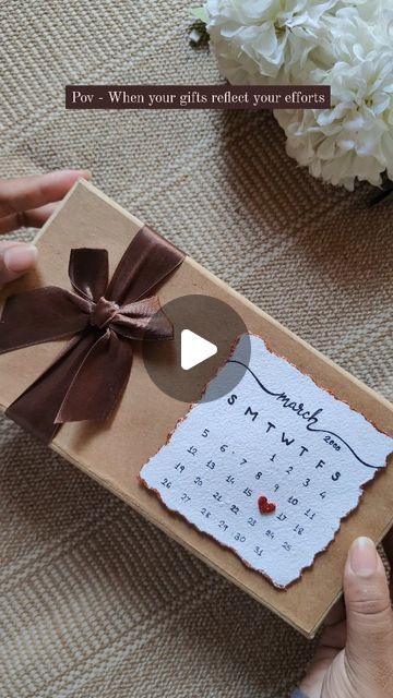 Handmade Meaningful Gifts, Cute Simple Crafts For Boyfriend, Birthday Card Inspo For Boyfriend, Gift Covering Ideas, Diy Box For Boyfriend, Diy Prank Gifts, Letter Wrapping Ideas, Handmade Love Letter Ideas, Love Letter Cards Ideas