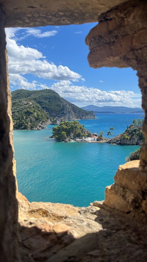 #parga #greece #summer #greecesummer Folegrandos Greece, Parga Greece, Dr Aesthetic, Sunshine In My Pocket, Phone Widget, Gap Year Travel, Greece Trip, Greece Summer, Save File