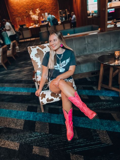 Texas Stockyards Outfit, Stockyard Outfits, Fortworth Stockyards Outfits, Fort Worth Texas Outfit, Ft Worth Stockyards Outfit, Stockyards Fort Worth Outfit, Fort Worth Stockyards Outfit, Stockyards Outfit, Texas Outfits