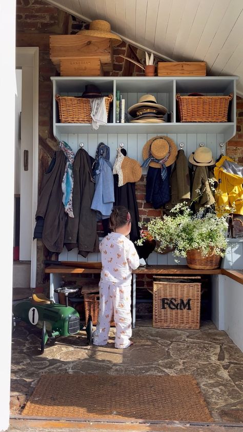 2025 Inspiration, Mulberry House, Childcare Rooms, Tiny Farmhouse, Mudroom Closet, San Francisco Apartment, Mudroom Laundry Room, Mud Room Storage, Entry Hallway