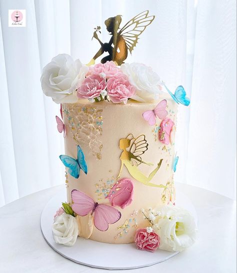 Enchanted Cake Design, Princess Fairy Cake Ideas, Girly Butterfly Cake, Fairy Enchanted Cake, Fairy Theme Cake Design, Fairy Cake Design, Fairy Theme Cake Girl Birthday, Fairy Baby Shower Cake, Butterfly Garden Cake