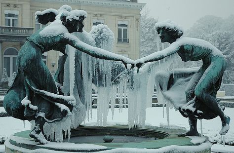 frozen fountain in park Den Brandt, Antwerp~ Arendelle Castle, Thornton Manor, Gay Vampire, Castle Aesthetic, Character Aesthetics, Hakone, Dark Fairy, Chronicles Of Narnia, Fantasy Aesthetic