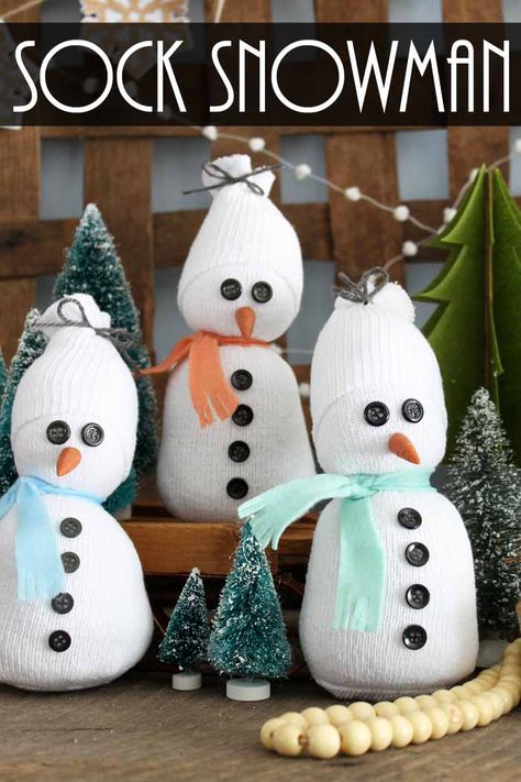 Make a sock snowman! This quick and easy craft is perfect for those single socks! Quick Kids Crafts, January Craft, Sock Snowman Craft, Easy Winter Crafts, January Crafts, Sock Snowman, December Crafts, Quick And Easy Crafts, Sock Crafts