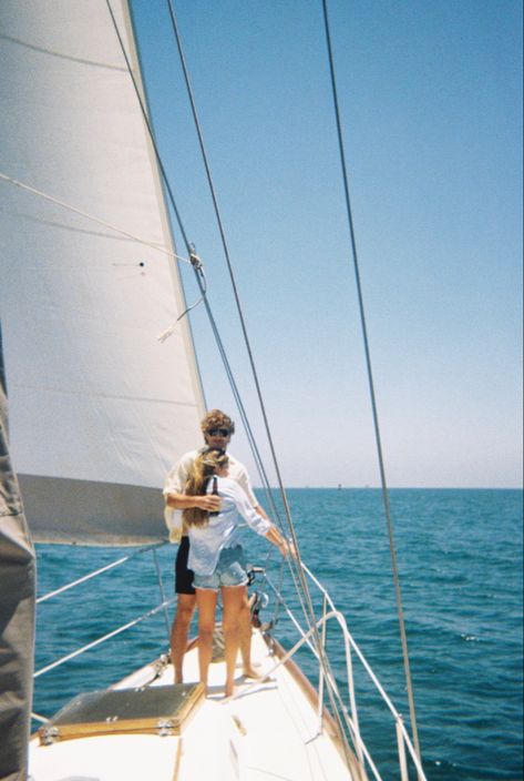 Mediterranean Sailing Aesthetic, Sailing Couple Aesthetic, Living On Sailboat, Sailing Honeymoon, Sailboat Aesthetic, Sailing Couple, Money Core, Massachusetts Summer, Sailboat Life