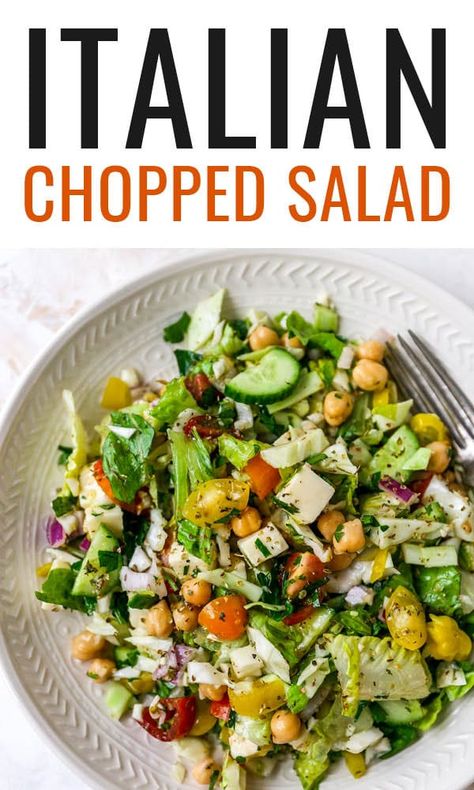 Italian Chopped Salad Pepperocini Peppers, Romaine Lettuce Recipe, Creamy Balsamic Vinaigrette, Lettuce Salad Recipes, Italian Salad Recipes, Lettuce Recipes, Homemade Italian Dressing, Chopped Salad Recipes, Vegetarian Italian