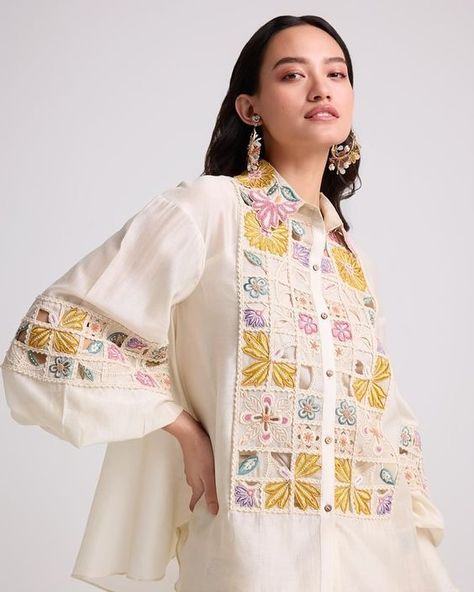 Delicate Embroidery, International Style, Pola Sulam, Embroidery Designs Fashion, Embroidery Suits, Desi Fashion, Mode Inspo, Moda Vintage, Kurta Designs