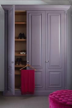 Painted Interior Doors, Bedroom Wardrobe Design, Bedroom Built In Wardrobe, Wardrobe Door, Build A Closet, Fitted Wardrobes, Bedroom Closet Design, Wardrobe Cabinets, Bedroom Wardrobe