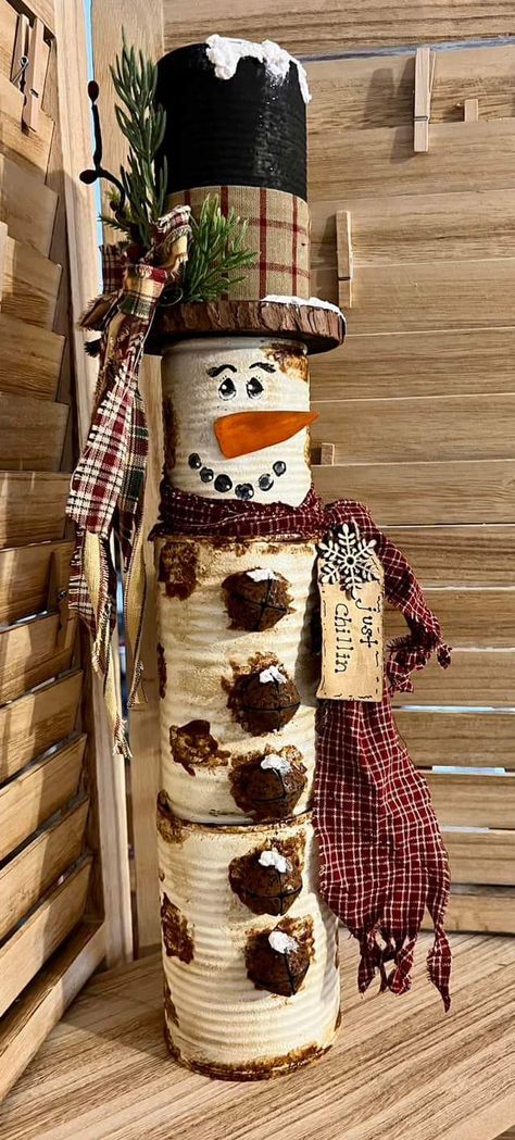 Snowmen Crafts For Adults, Father Christmas Craft, Snowman Tin Can Crafts, Diy Snowmen Crafts, Milk Can Christmas Decor Ideas, Christmas Crafts Diy Projects Unique, Fence Post Snowman, Christmas Tin Can Crafts Ideas, Birch Wood Snowman