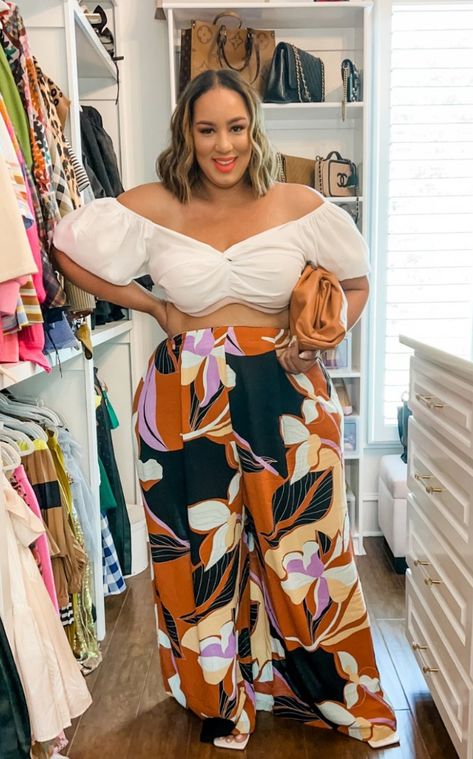 Vacation Looks Plus Size, Jamaica Outfits Plus Size, Plus Size Baddie Outfits Summer Vacation, Casual Beach Vacation Outfits Plus Size, Plus Size Earthy Outfits Summer, Plus Size Vacay Outfits, Florida Outfits Plus Size, Winery Outfit Summer Plus Size, Plus Size Pool Party Outfit