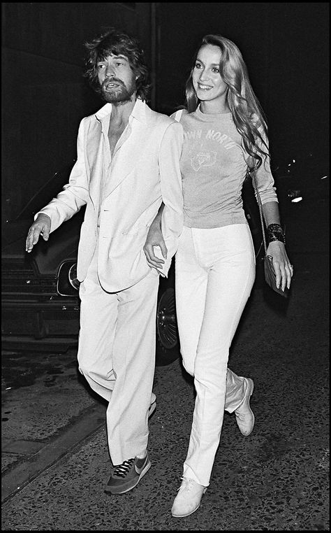 The Evolution of Supermodel Street Style | Vogue Supermodel Street Style, 70s Couple, Anita Pallenberg, Jerry Hall, Jean Shrimpton, Bianca Jagger, Georgia May Jagger, Fashion Tips For Men, Francoise Hardy