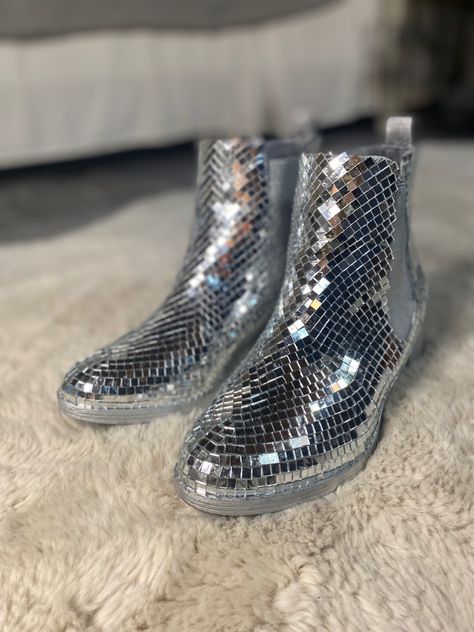 Everything you need to make these DIY Disco Boots! Diy Disco Boots, Disco Ball Boots, Disco Shoes, Diy Disco Ball, Winter Light Festival, Mirror Ball, Disco Balls, Winter Light, Winter Diy